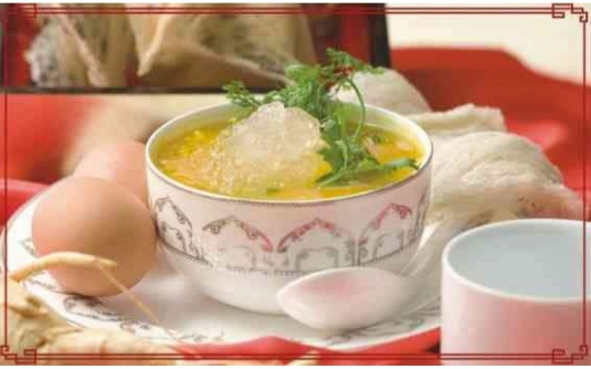 Yến sào chưng sữa trứng